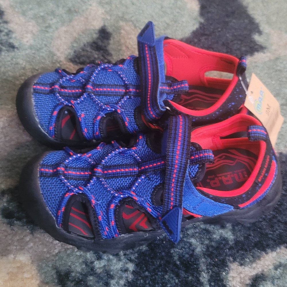 Boys sandals